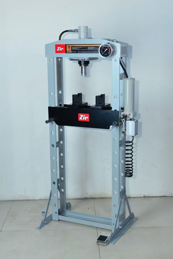 Brand-new Zir Zhongrun 20-ton hydraulic bearing press, which is both pneumatic and manual, model ZR-20YQ.