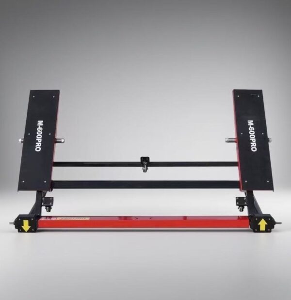 Exquisite chassis care portable mobile car lift jack, 2.5 tons lifting height 500 mm.