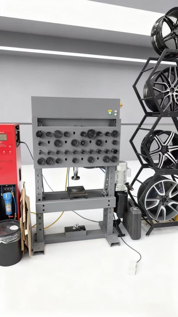 Hydraulic rubber sleeve machine