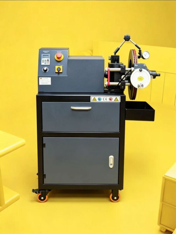 Brake disc and disc machine