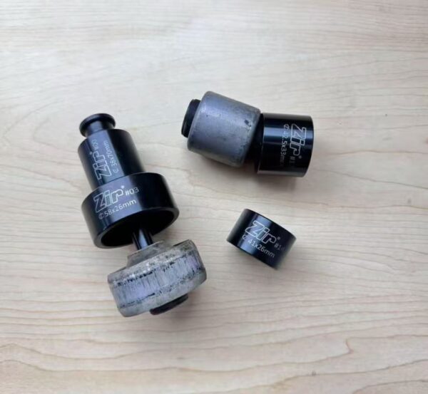 33-piece set of automobile chassis rubber sleeve tools