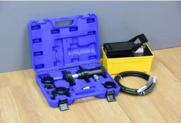 Pneumatic ball head removal tool