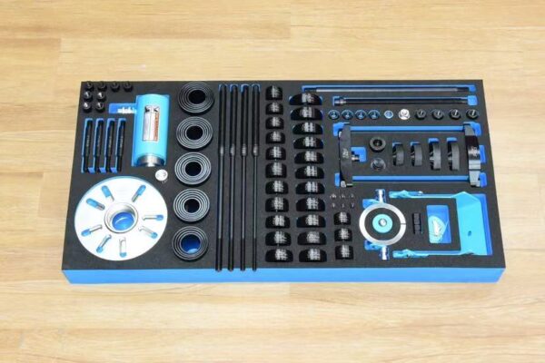 Brand new 111-piece chassis repair hydraulic tool set
