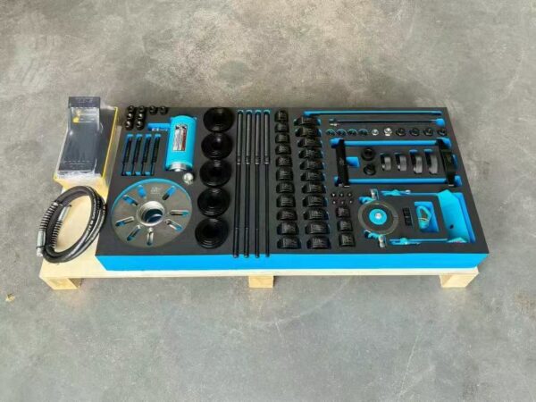 Brand new 111-piece chassis repair hydraulic tool set